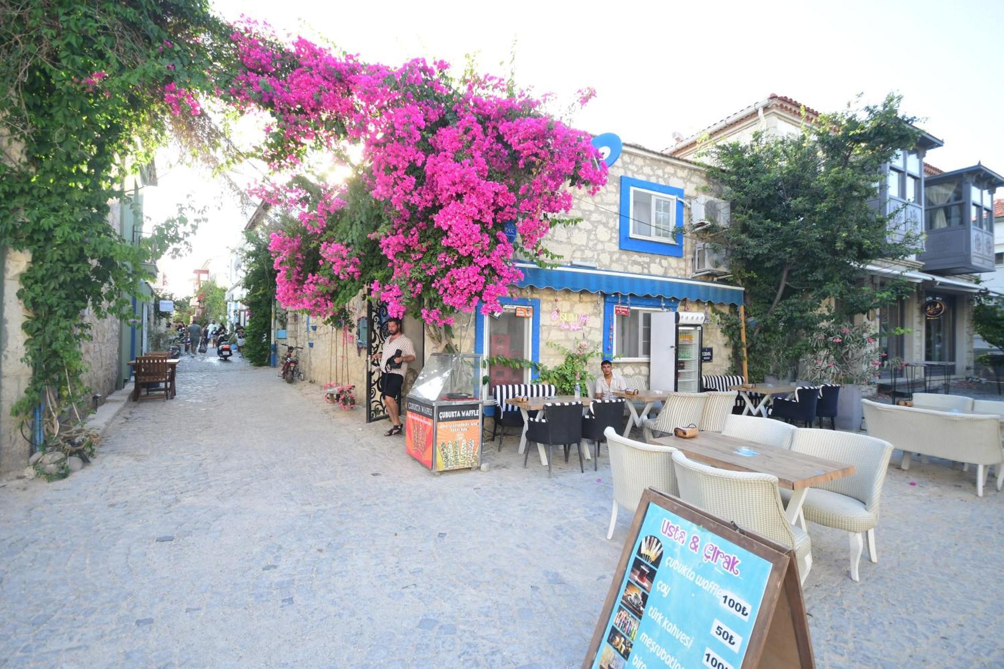 Usta X Cirak Butik Hotel Izmir